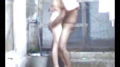 Horny Dude Surprise មិត្តស្រីក្នុងផ្ទះបាយ